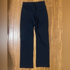 Women's Black High-Rise Straight Leg Leggings